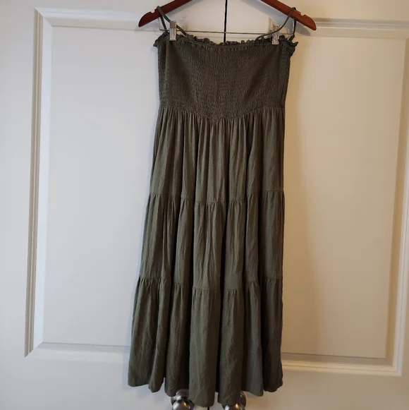 Forever 21 Dress - Picture 2 of 6